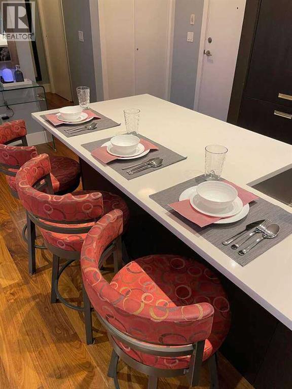 Single Family House for Sale in    Avenue SW Richmond Calgary 