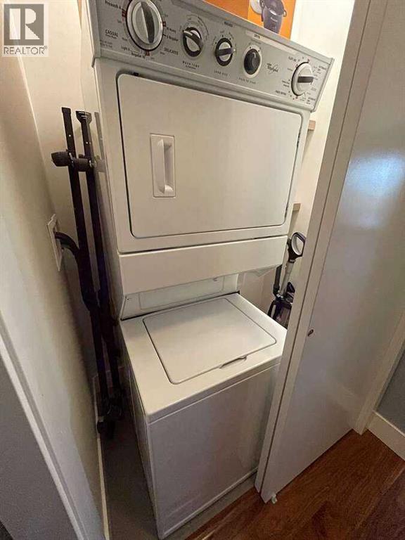 Single Family House for Sale in    Avenue SW Richmond Calgary 