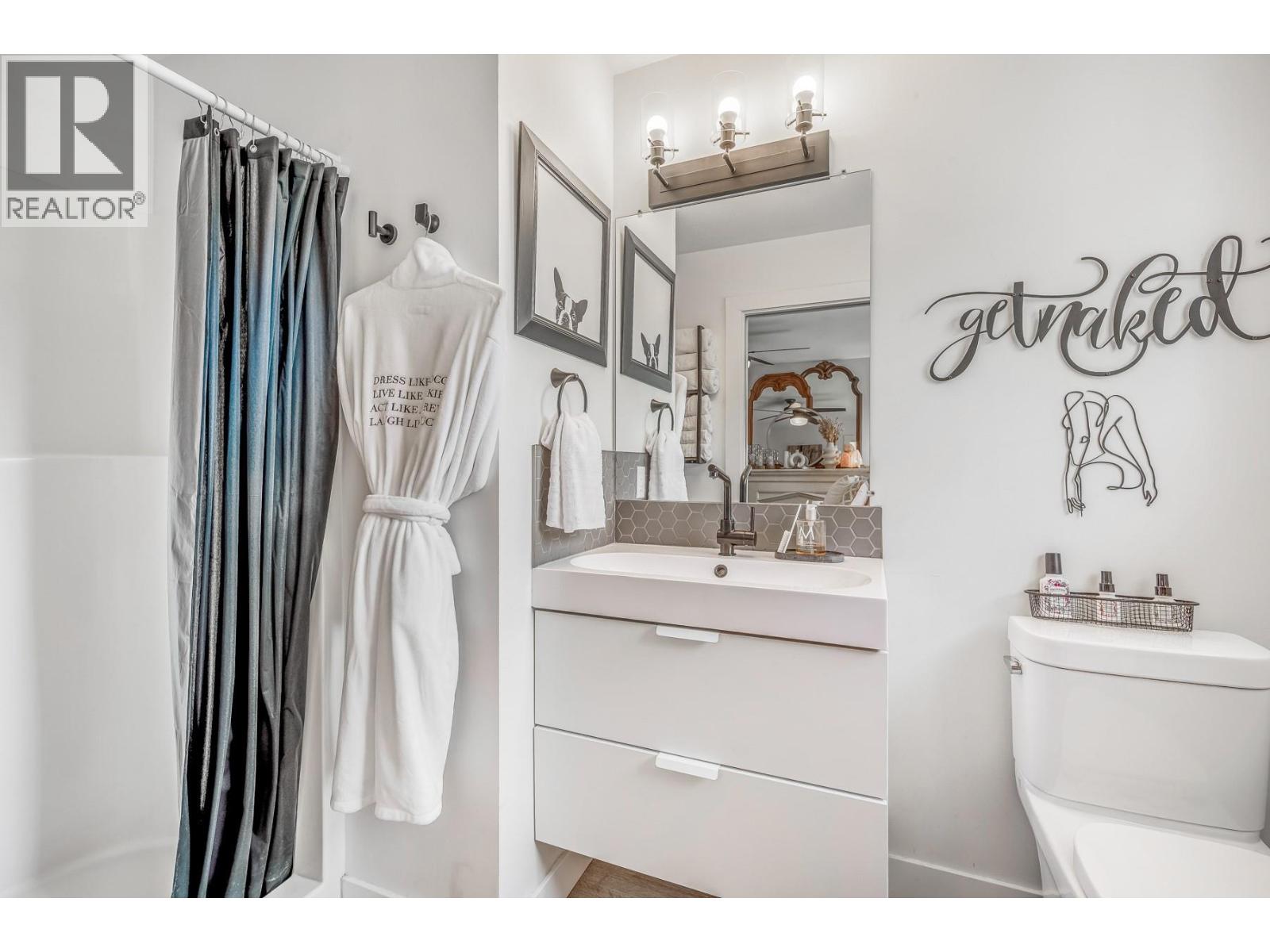  1141 Lynden Road, West Kelowna