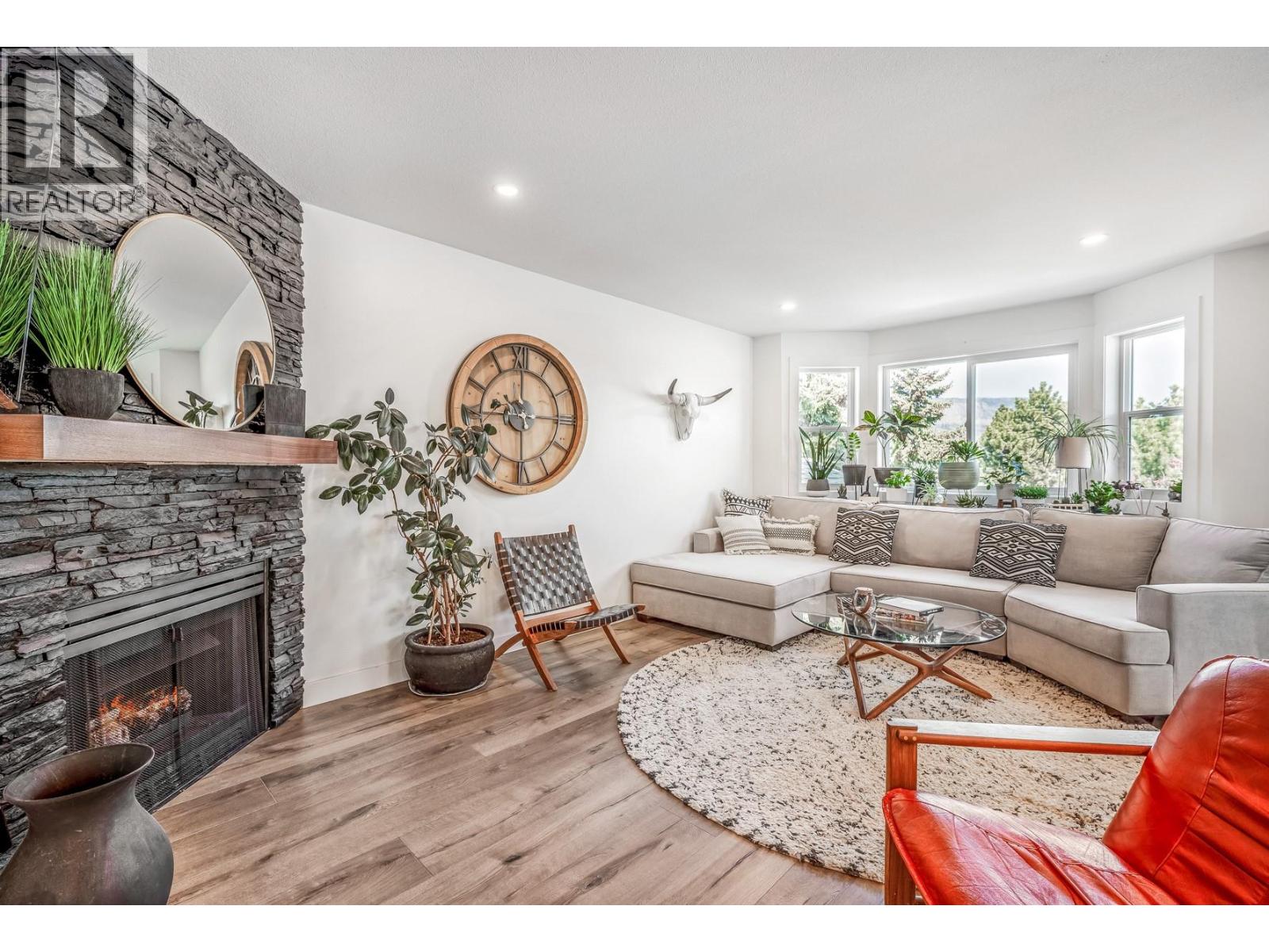  1141 Lynden Road, West Kelowna