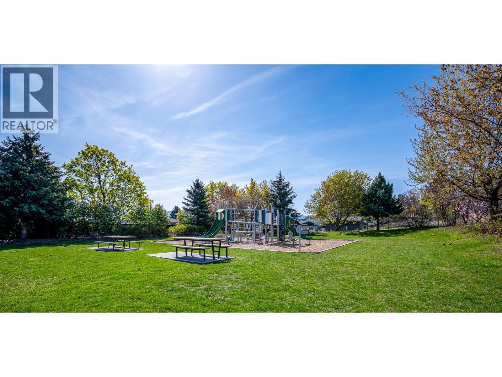  1141 Lynden Road, West Kelowna