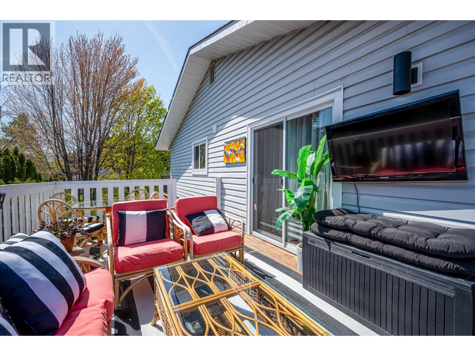  1141 Lynden Road, West Kelowna