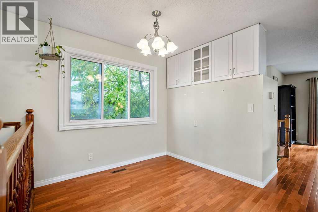 Single Family House Bi-level for Sale in  Riverbirch Place SE Riverbend Calgary 
