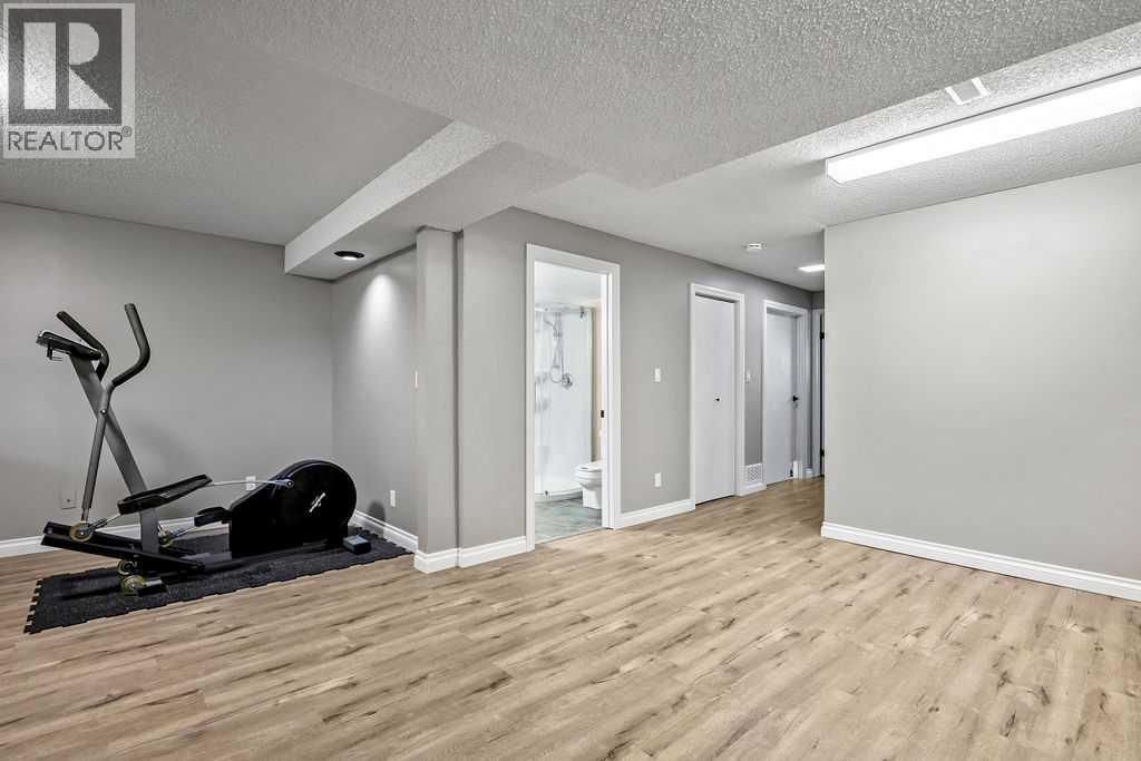 Single Family House Bi-level for Sale in  Riverbirch Place SE Riverbend Calgary 