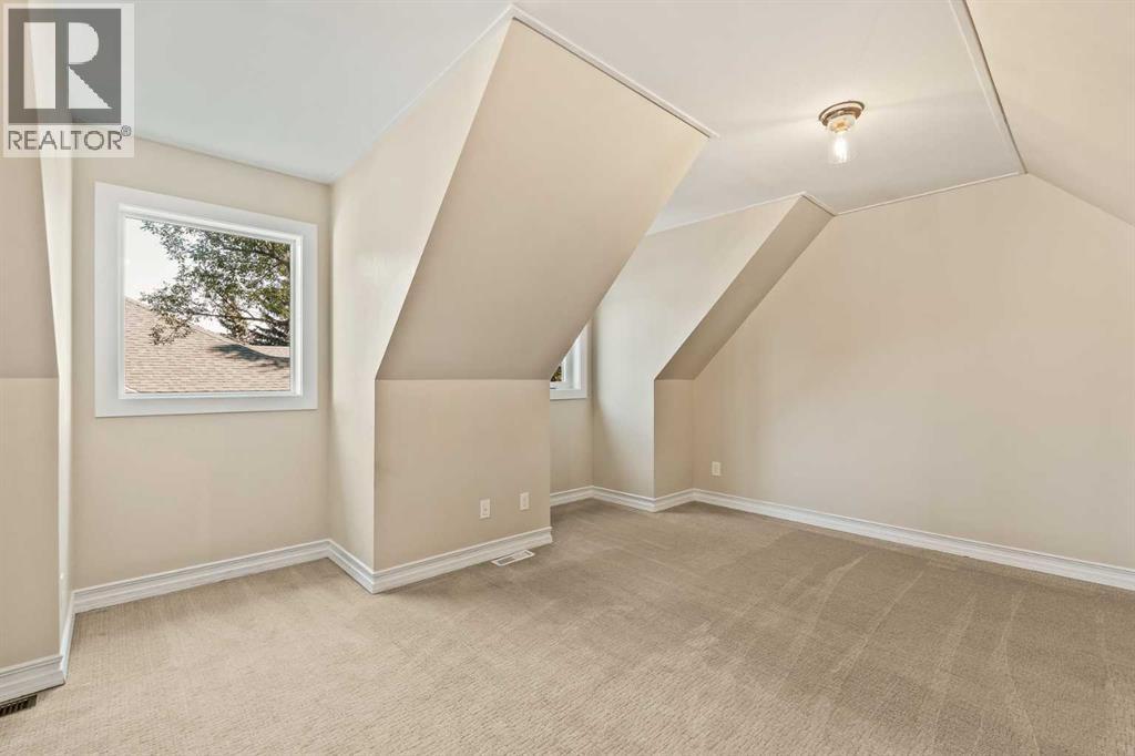 Single Family House for Sale in  Scenic Park Crescent NW Scenic Acres Calgary 