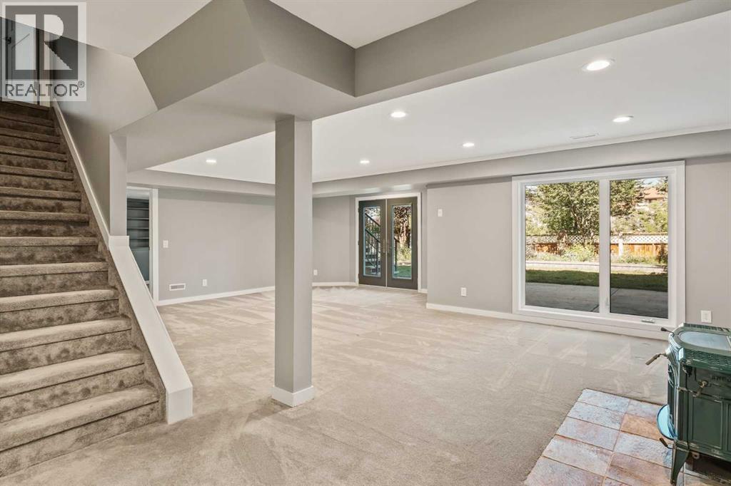 Single Family House for Sale in  Scenic Park Crescent NW Scenic Acres Calgary 