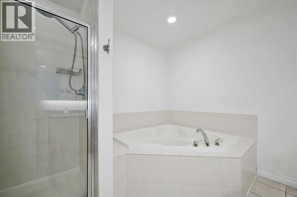 Single Family House for Sale in    Avenue SW Erlton Calgary 