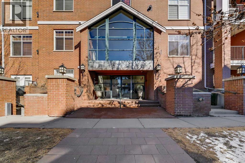 Single Family House for Sale in    Avenue SW Erlton Calgary 