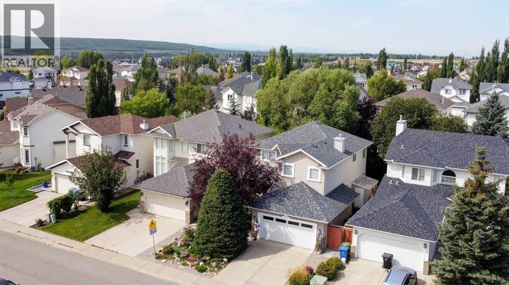 Single Family House for Sale in  Sierra Nevada Way SW Signal Hill Calgary 