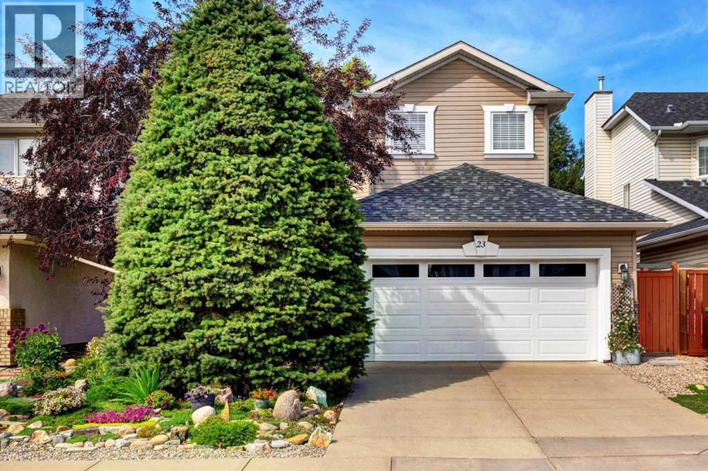 Single Family House for Sale in  Sierra Nevada Way SW Signal Hill Calgary 