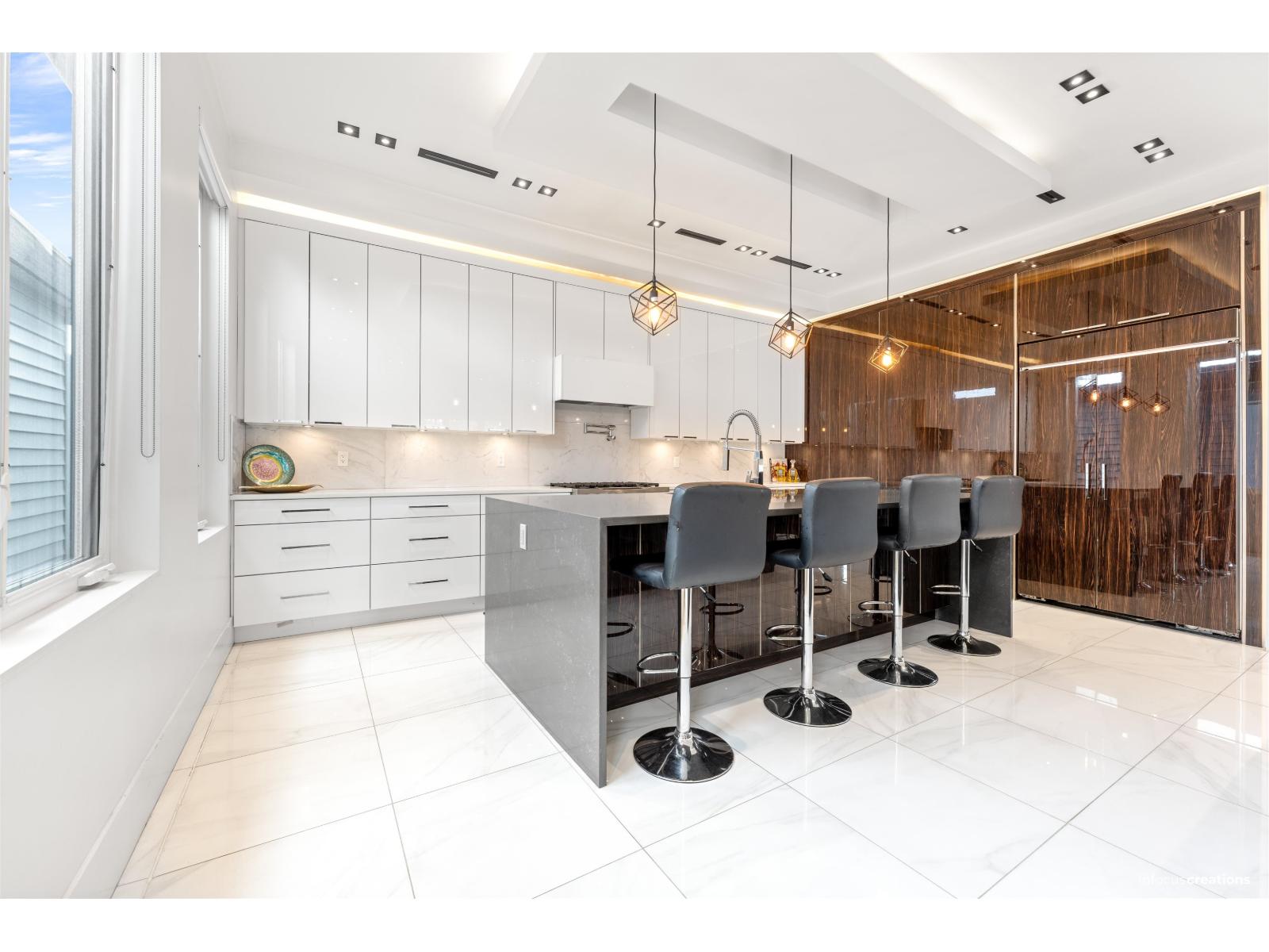 10078 MARY DRIVE, Surrey