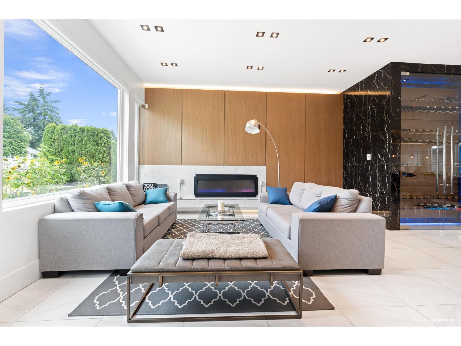 10078 MARY DRIVE, Surrey