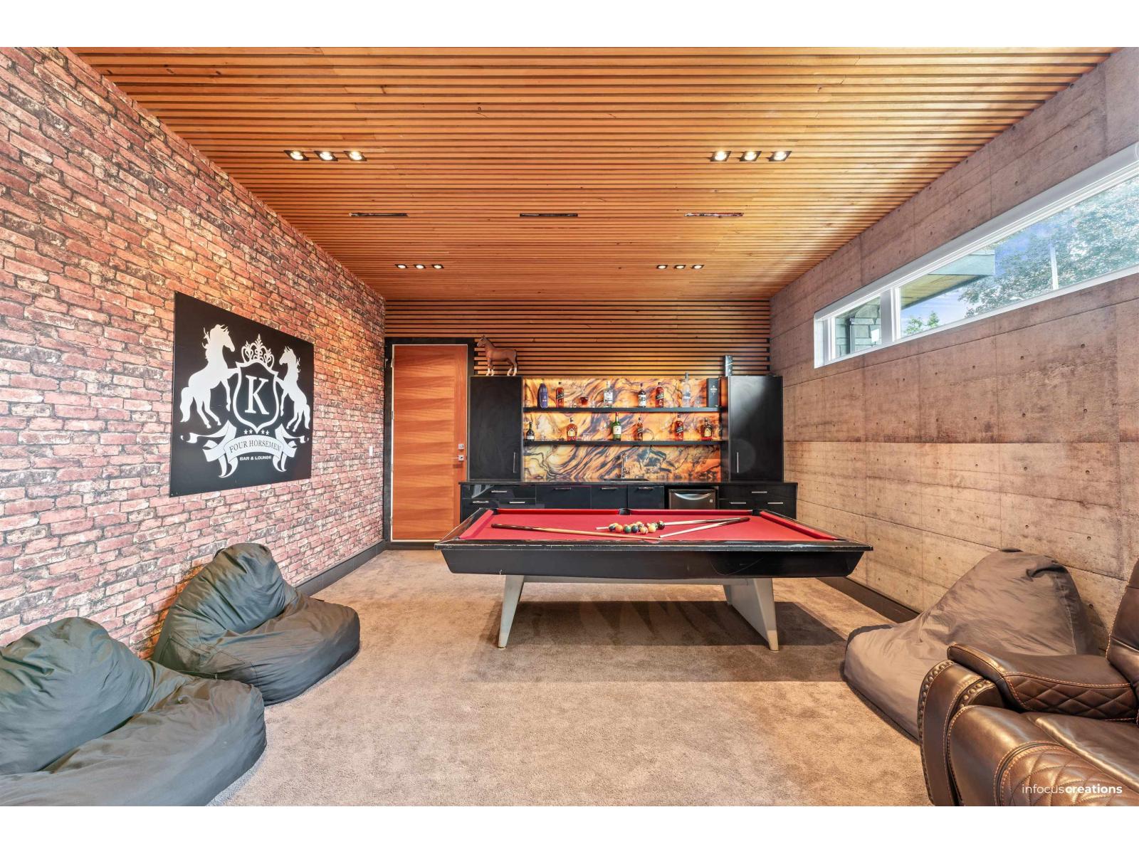 10078 MARY DRIVE, Surrey