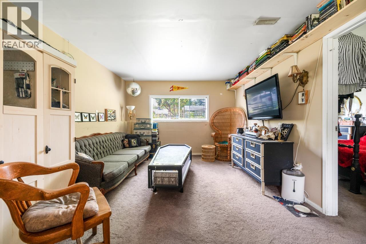 11990 DOVER STREET, Maple Ridge