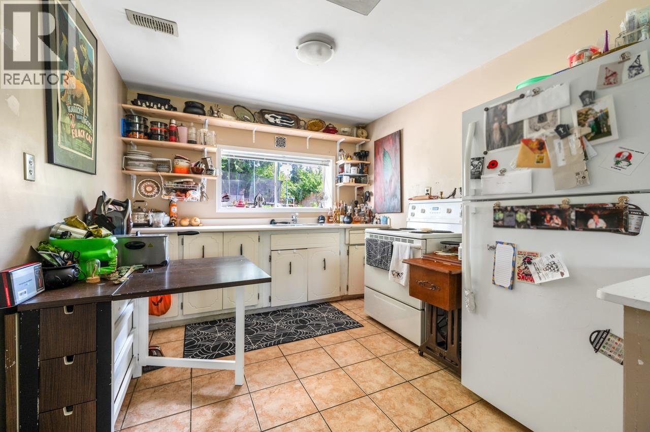 11990 DOVER STREET, Maple Ridge