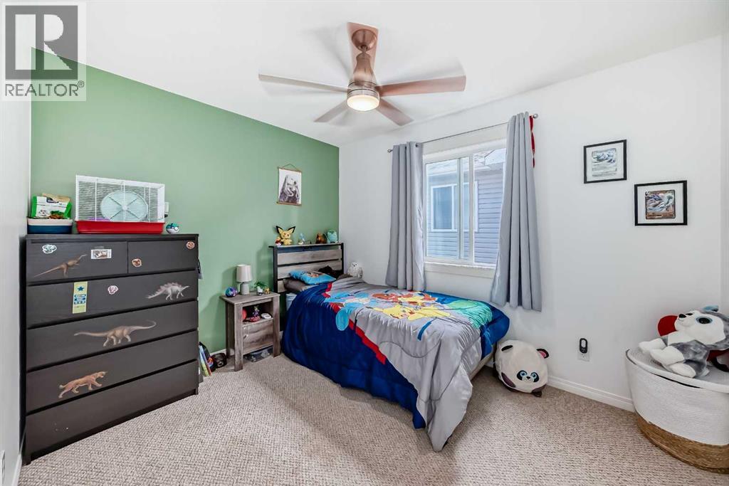 Single Family House for Sale in  Rockyspring Green NW Rocky Ridge Calgary 