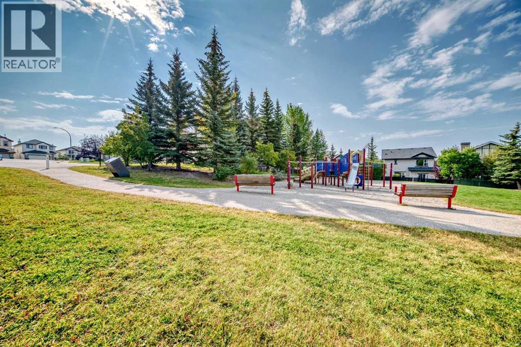 Single Family House for Sale in  Rockyspring Green NW Rocky Ridge Calgary 
