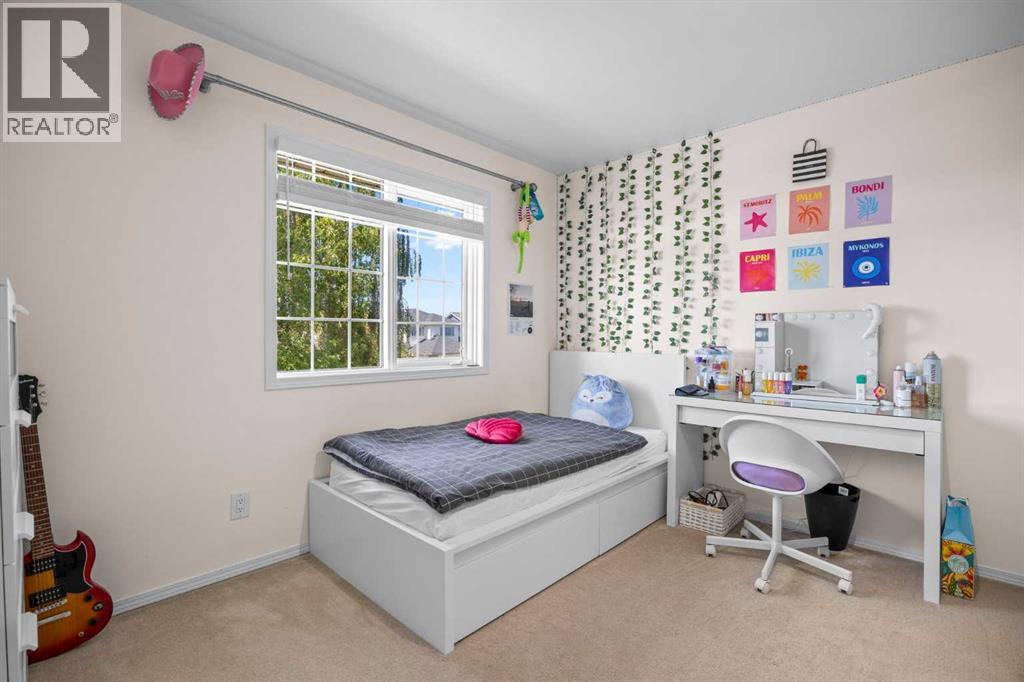 Single Family House for Sale in  Riverview Close SE Riverbend Calgary 