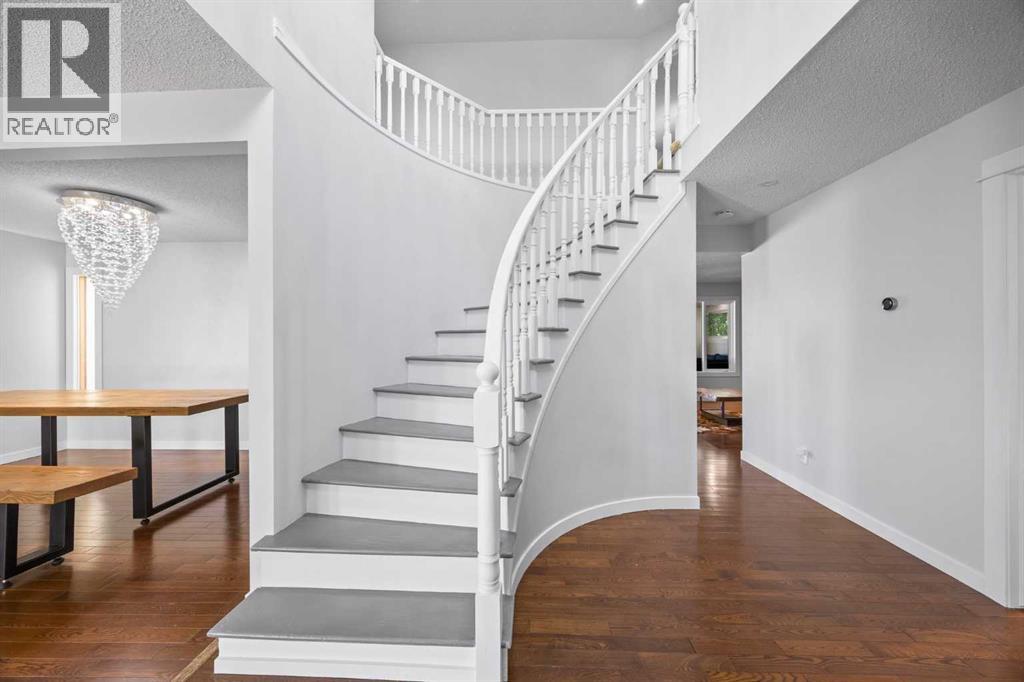 Single Family House for Sale in  Riverview Close SE Riverbend Calgary 