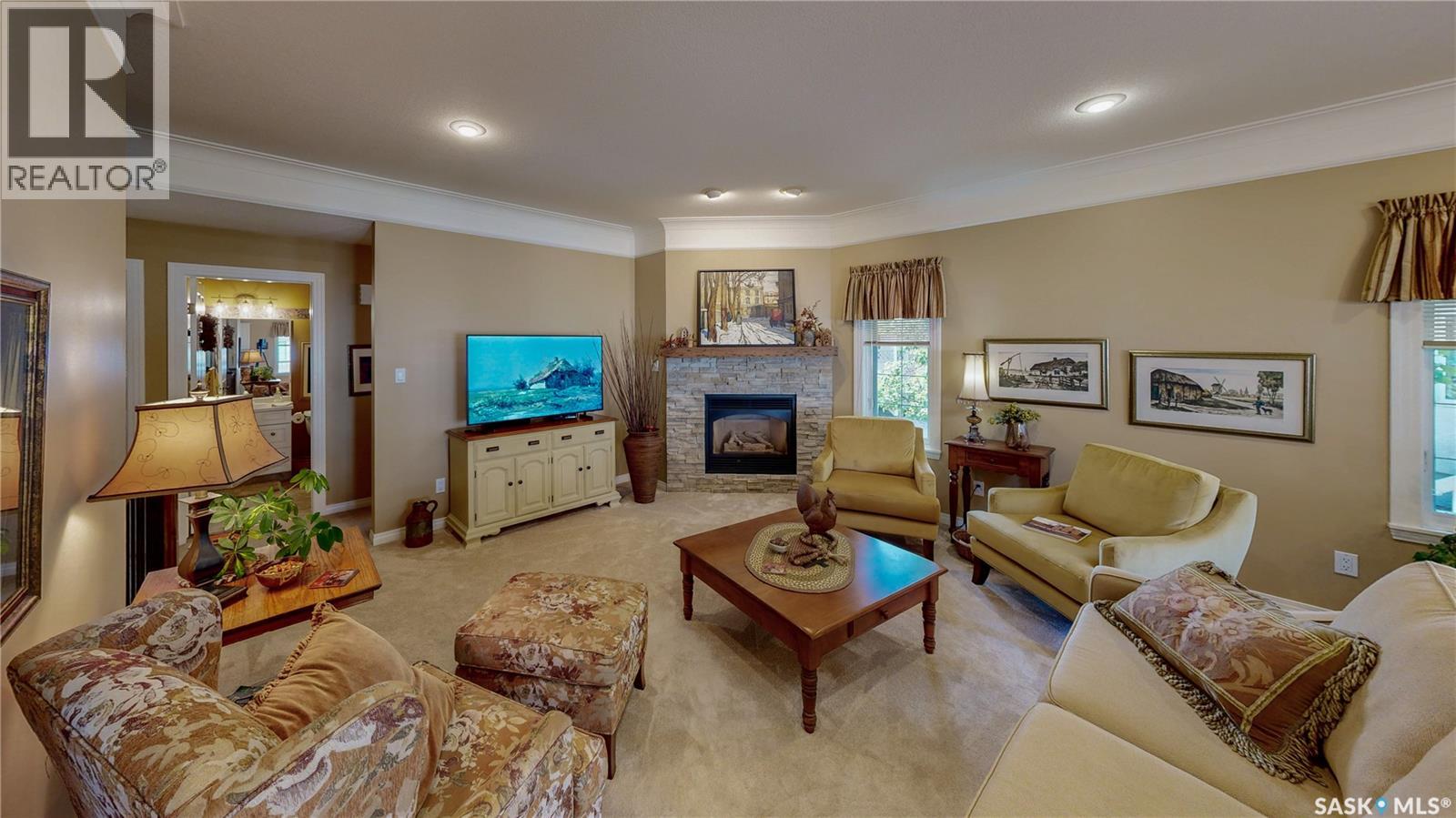 Single Family House Bungalow for Sale in  Wintergreen BAY Regina 
