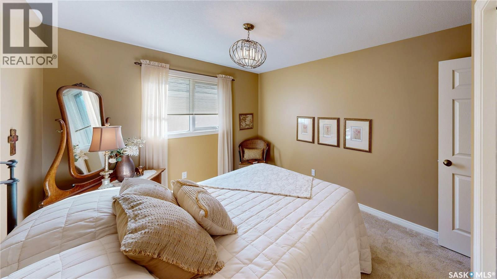 Single Family House Bungalow for Sale in  Wintergreen BAY Regina 