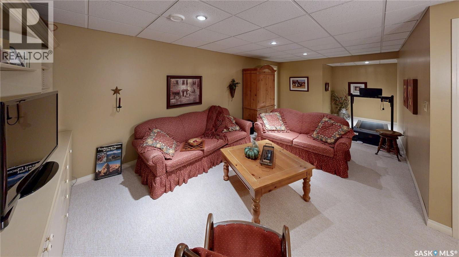Single Family House Bungalow for Sale in  Wintergreen BAY Regina 