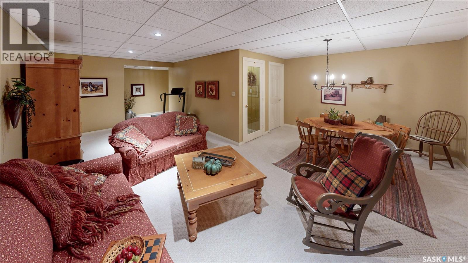 Single Family House Bungalow for Sale in  Wintergreen BAY Regina 