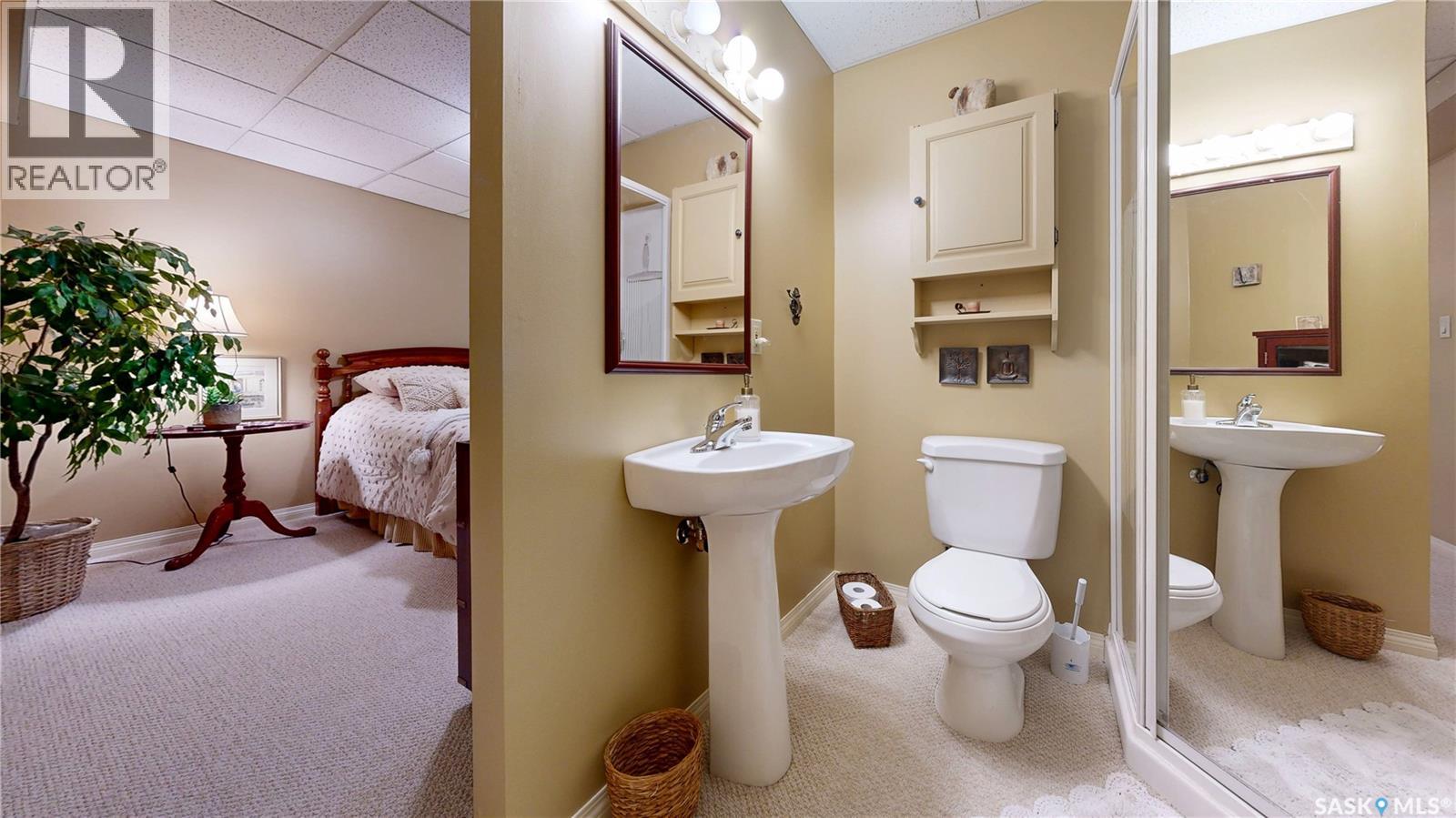 Single Family House Bungalow for Sale in  Wintergreen BAY Regina 