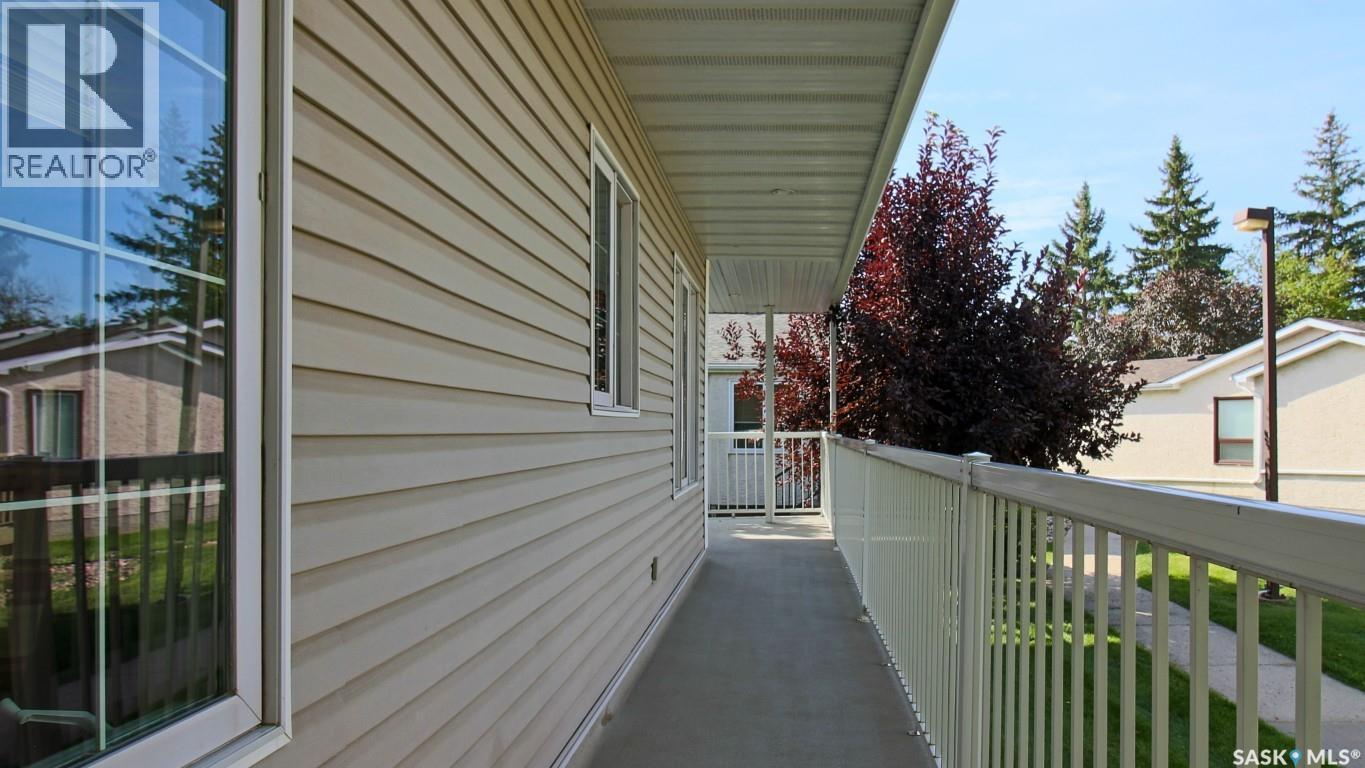 Single Family House Bungalow for Sale in  Wintergreen BAY Regina 