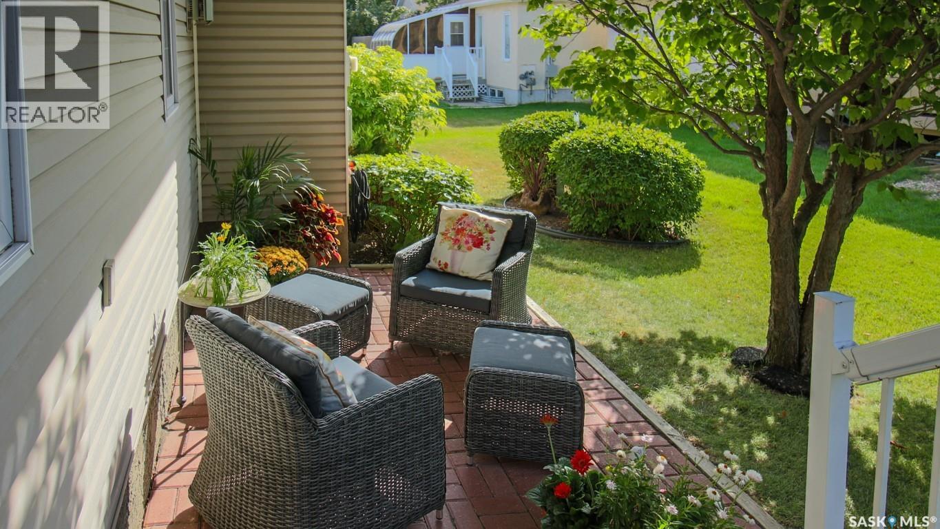 Single Family House Bungalow for Sale in  Wintergreen BAY Regina 