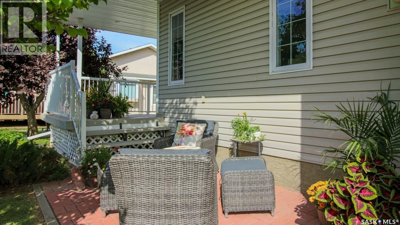 Single Family House Bungalow for Sale in  Wintergreen BAY Regina 
