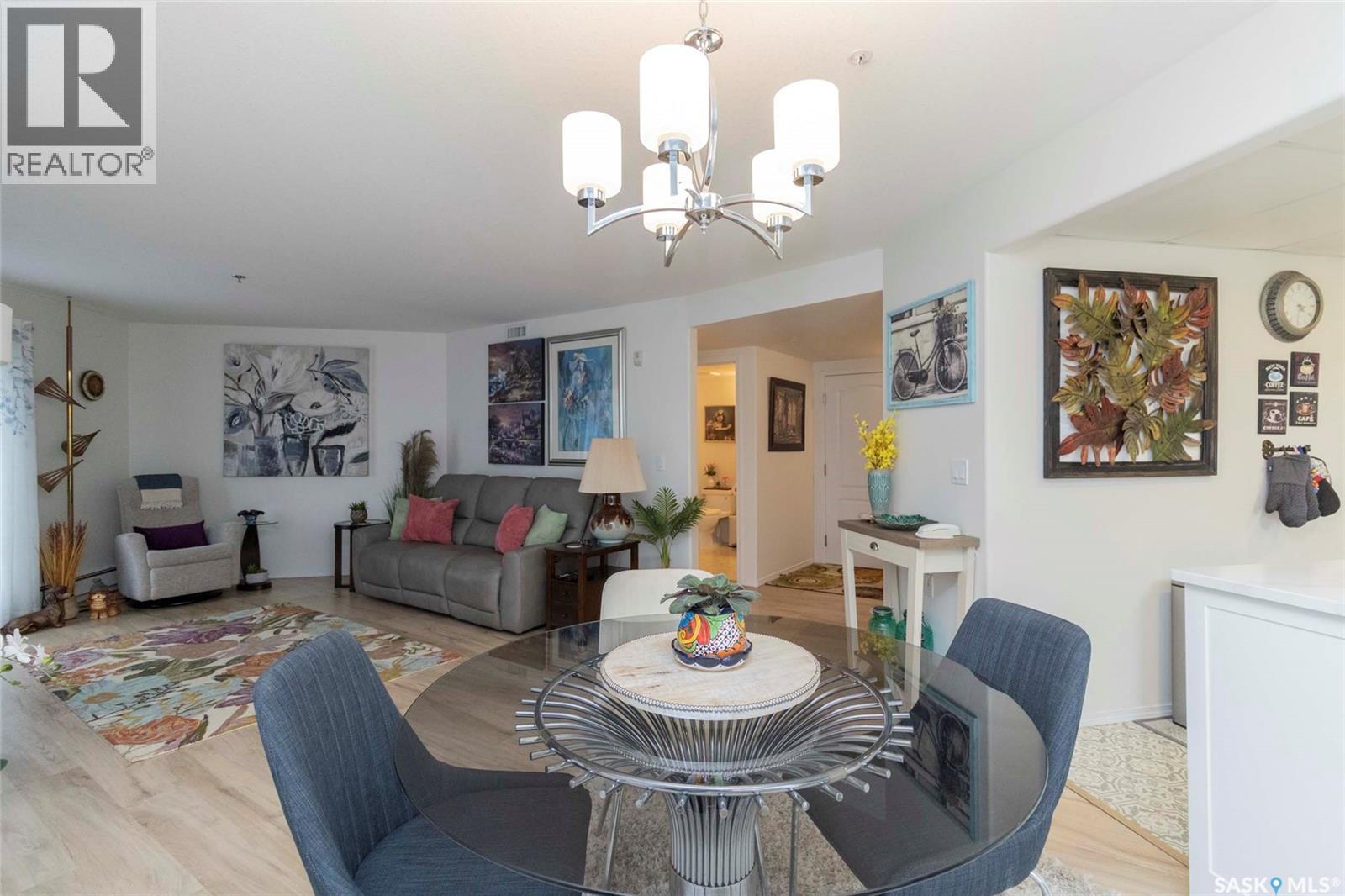 Single Family House High rise for Sale in   Acadia DRIVE Saskatoon 