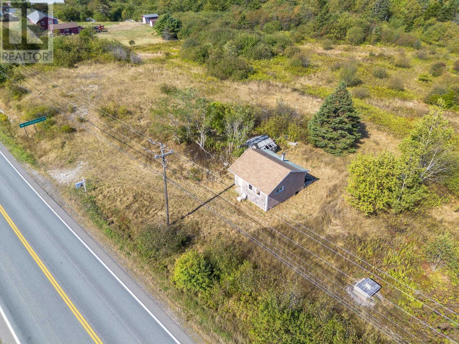 Property 46 of 49 of 85 101 Highway