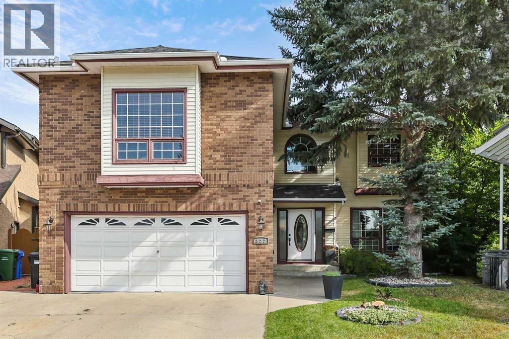 322 Douglas Woods Court SE, Calgary, Alberta