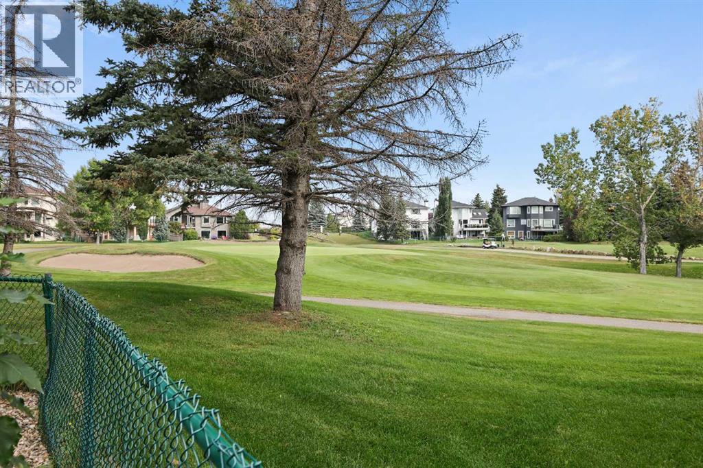 Single Family House for Sale in  Douglas Woods Court SE Douglasdale/Glen Calgary 