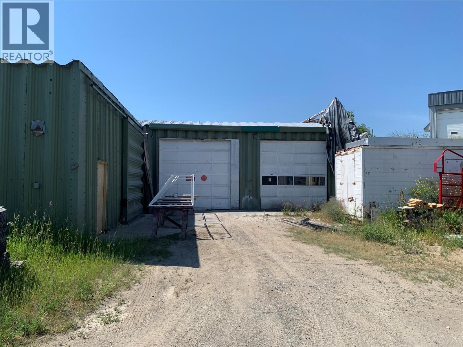  933 INDUSTRIAL #1 Road, Cranbrook