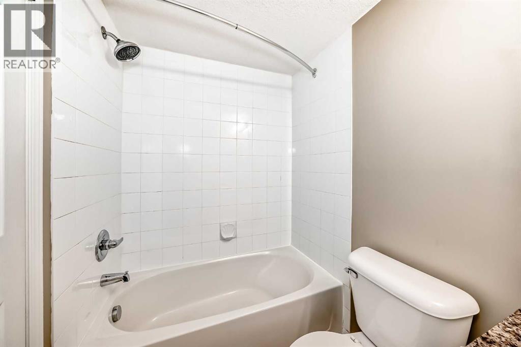 505 Railway Street West, Cochrane