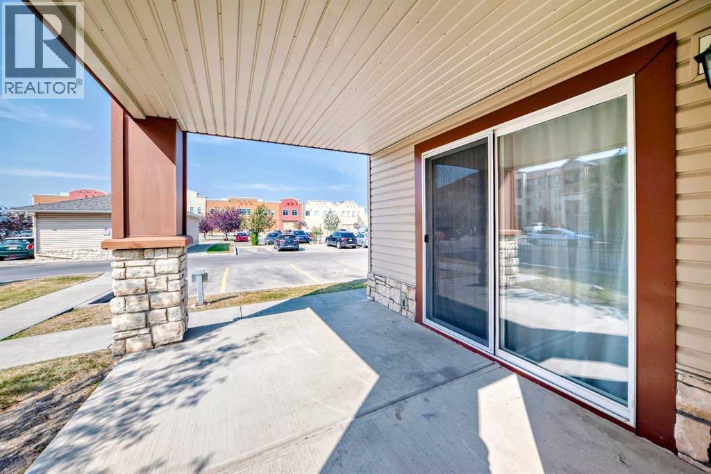 505 Railway Street West, Cochrane