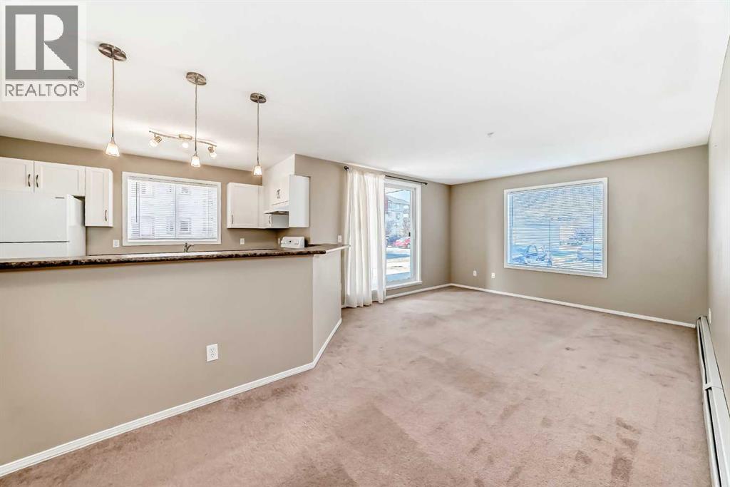 505 Railway Street West, Cochrane