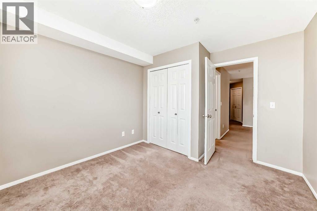 505 Railway Street West, Cochrane