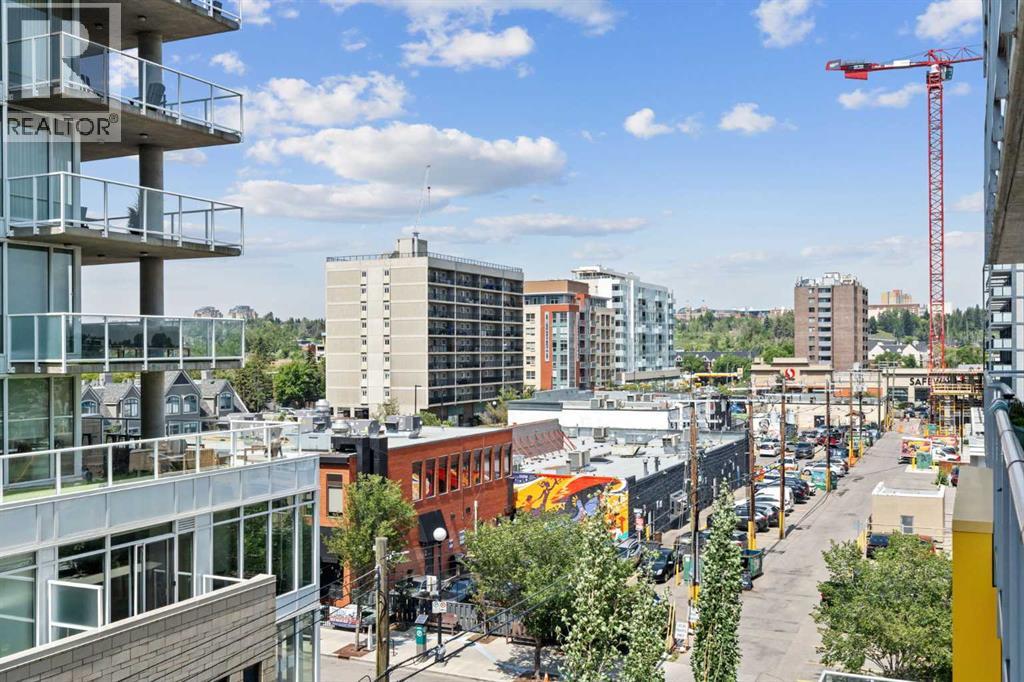 Single Family House for Sale in   A Street NW Sunnyside Calgary 