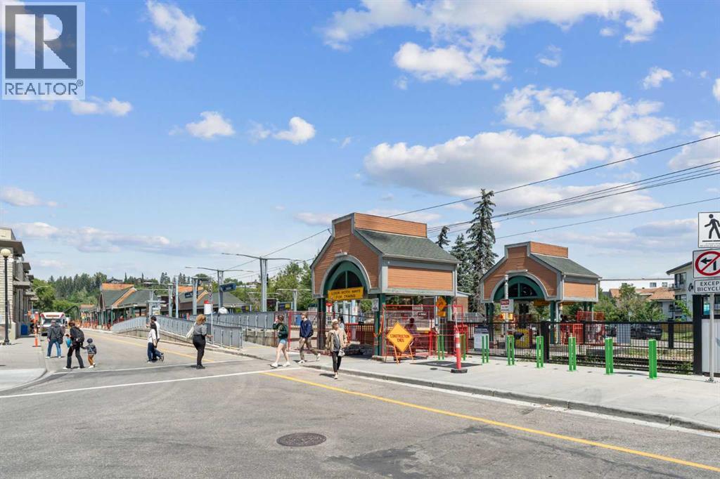 Single Family House for Sale in   A Street NW Sunnyside Calgary 
