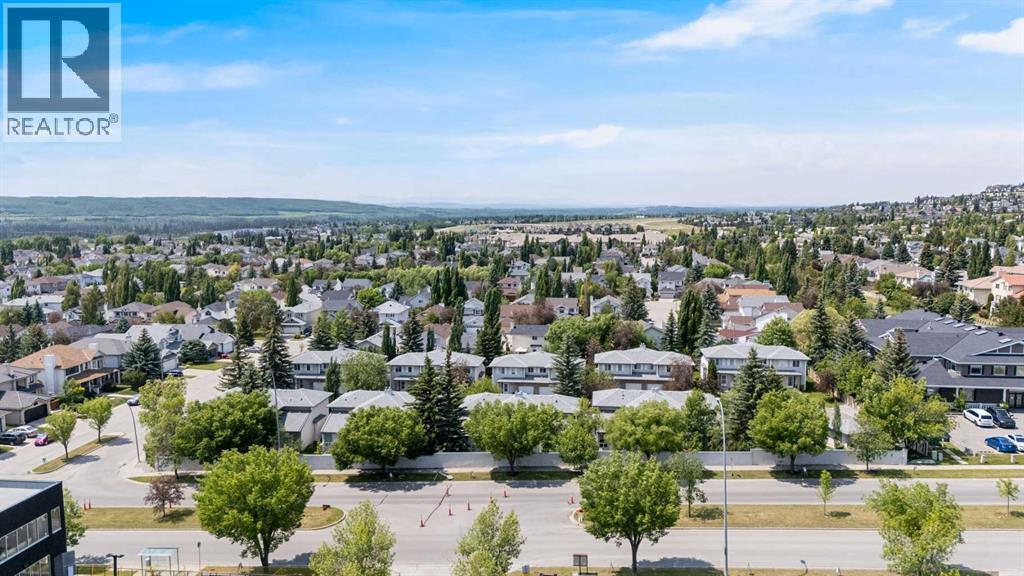 Single Family House for Sale in   Sierra Morena Mews SW Signal Hill Calgary 