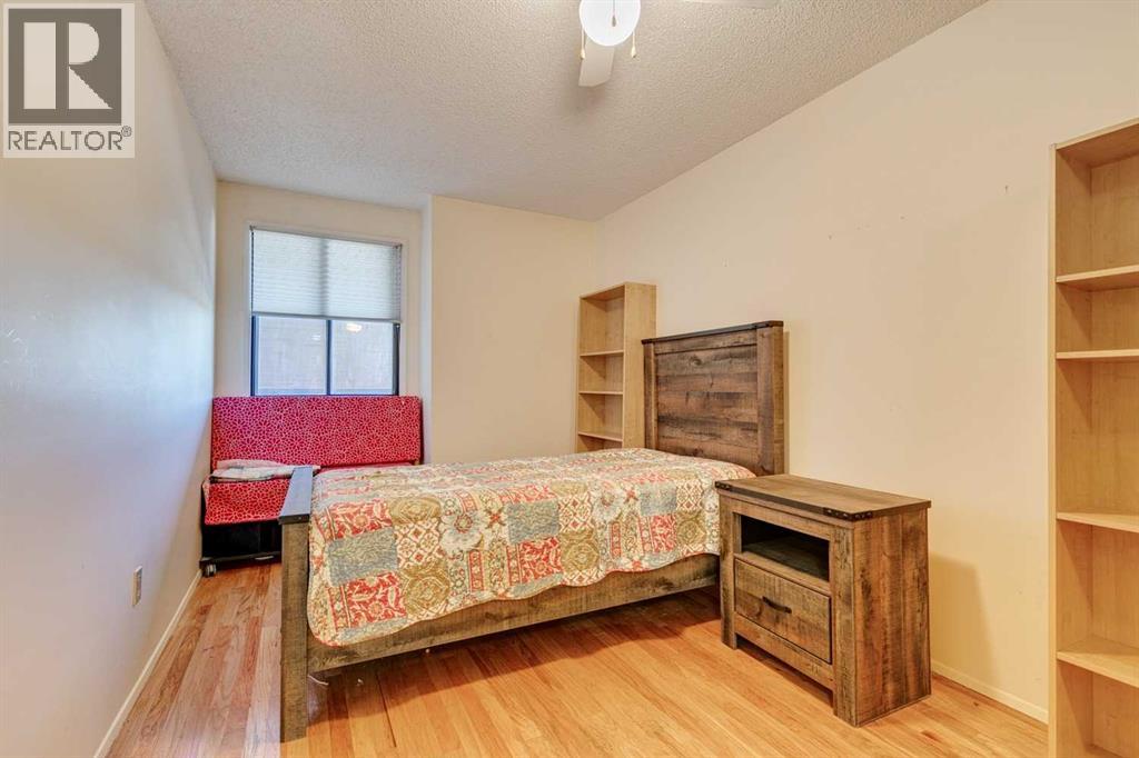 Single Family House for Sale in   Horton Road SW Haysboro Calgary 