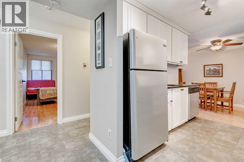 Single Family House for Sale in   Horton Road SW Haysboro Calgary 