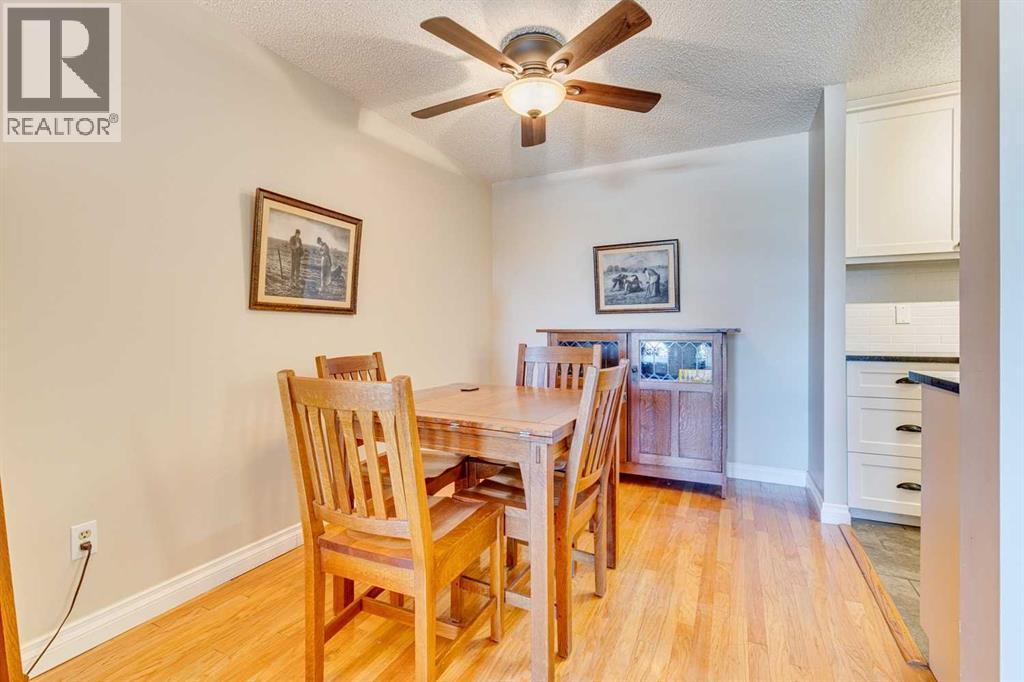 Single Family House for Sale in   Horton Road SW Haysboro Calgary 