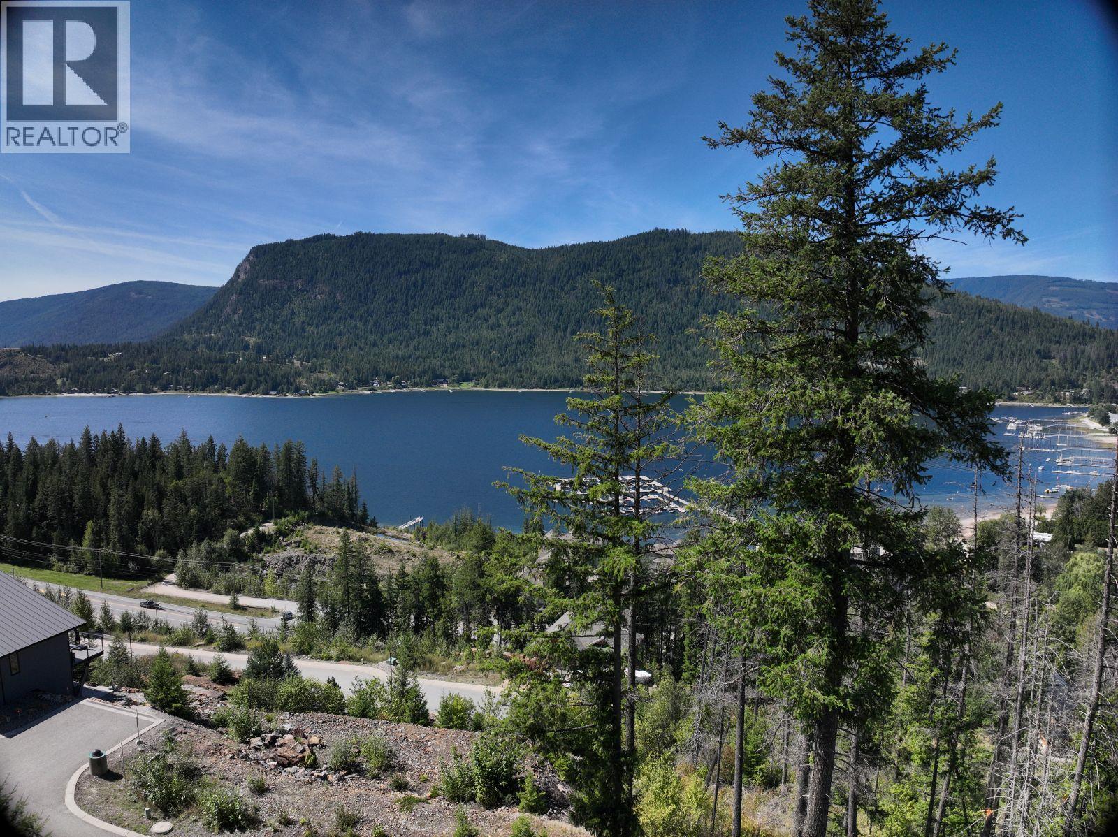  246 Bayview Drive, Sicamous