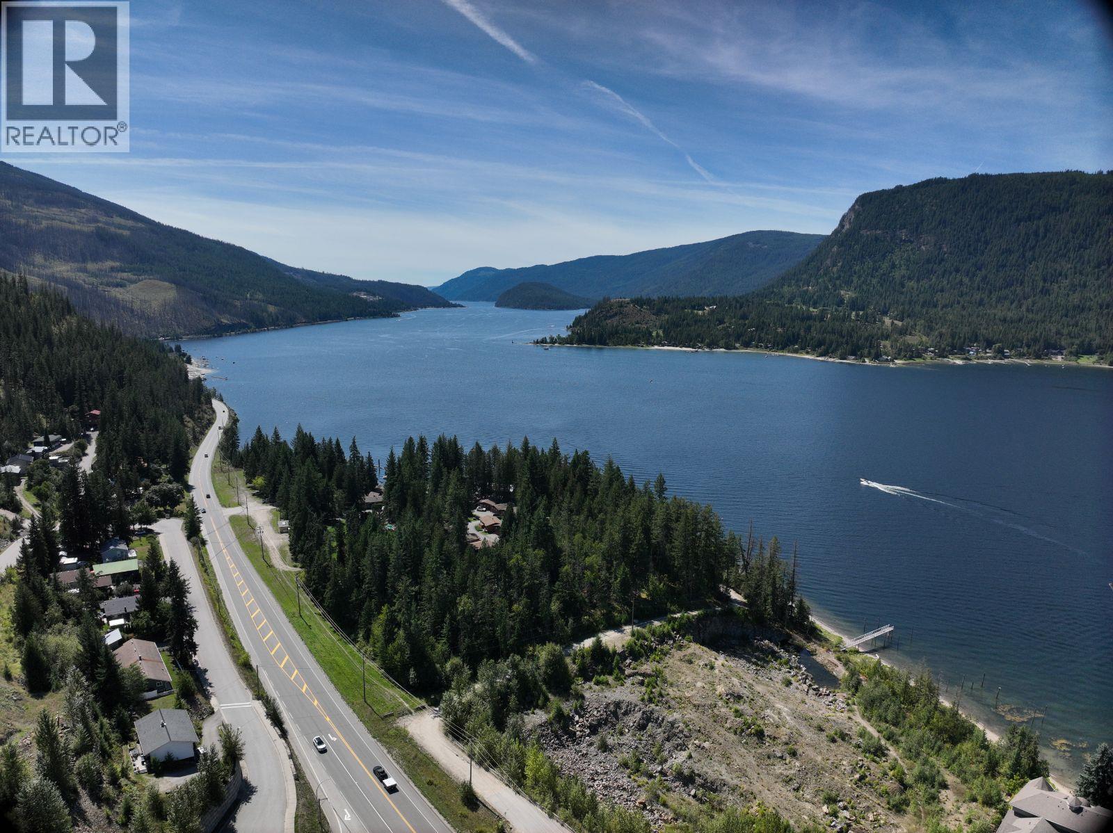  246 Bayview Drive, Sicamous