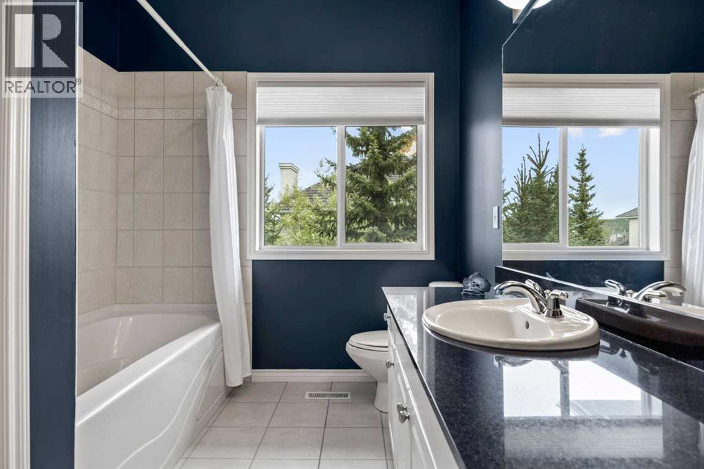 Single Family House for Sale in  Sierra Morena Landing SW Signal Hill Calgary 