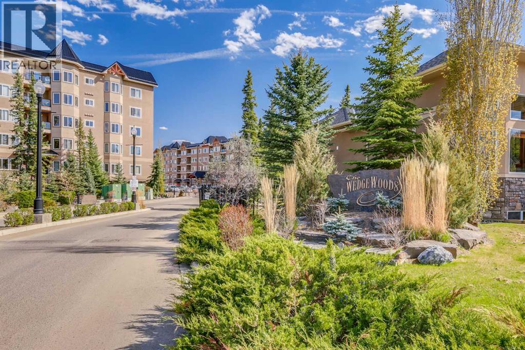 534, 10 Discovery Ridge Close SW, Calgary, Alberta